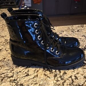 Dirty Laundry Black Textured Sole